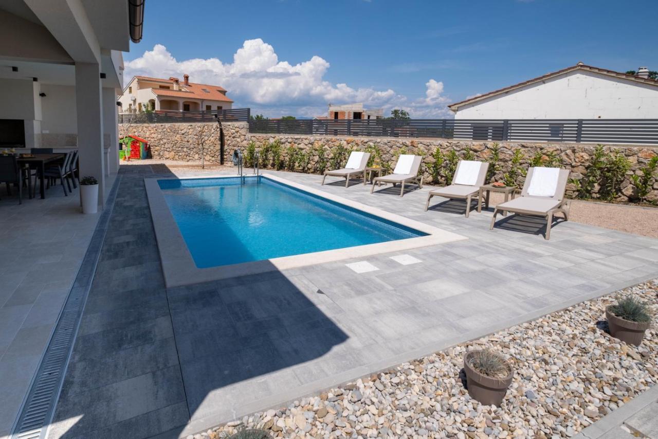 Villa Monika Muraj Екстериор снимка