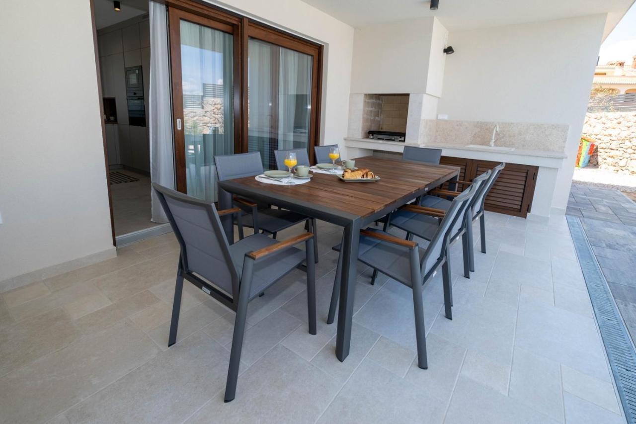 Villa Monika Muraj Екстериор снимка