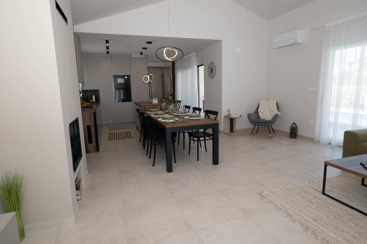 Villa Monika Muraj Екстериор снимка